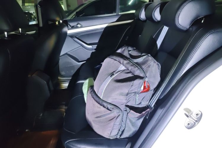 Used Volkswagen Lavida 2015 1.6L Automatic Fashion Edition Left Rear Seat