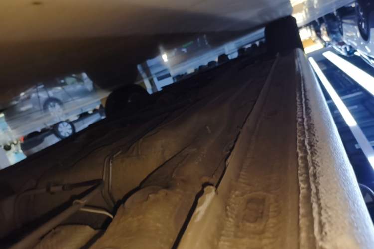 Used Volkswagen Lavida 2015 1.6L Manual Comfort Edition Left Side Sill