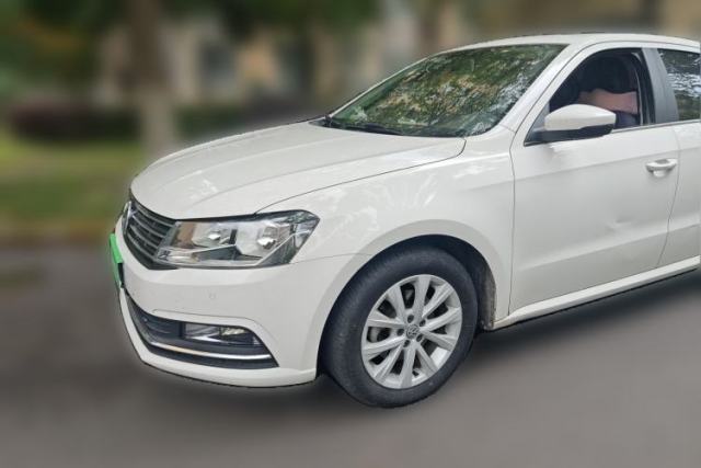 Used Volkswagen Lavida 2015 1.6L Automatic Comfort Edition