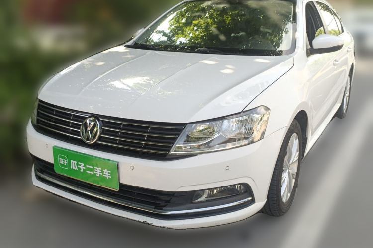 Used Volkswagen Lavida 2015 1.6L Manual Comfort Edition Guazi used car, China used car export, Used car for sale, Used  cars, Cheapest cars for sale
