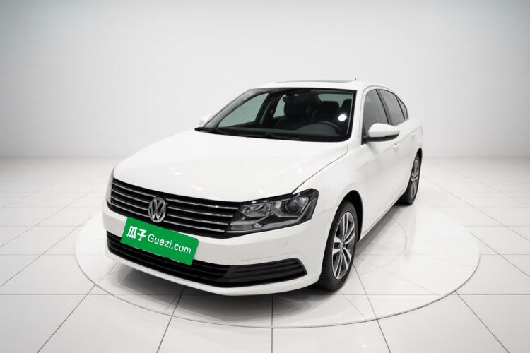 Gebrauchter Volkswagen Lavida 2015 1.6L Automatic Fashion Edition Guazi used car, China used car export, Used car for sale, Used  cars, Cheapest cars for sale