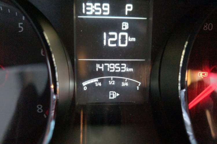 Used Volkswagen Lavida 2015 1.6L Automatic Comfort Edition Odometer Close Up