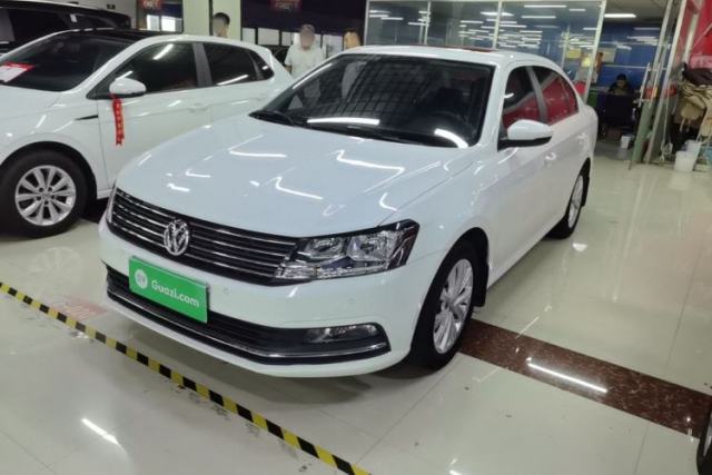Used Volkswagen Lavida 2015 1.6L Automatic Comfort Edition