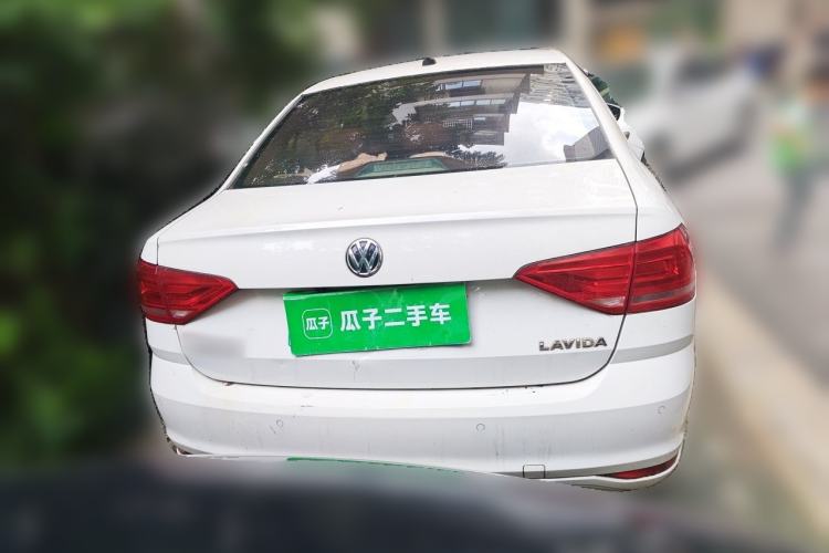 Used Volkswagen Lavida 2015 1.6L Manual Fashion Edition Rear