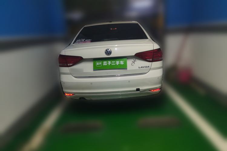 Used Volkswagen Lavida 2015 1.6L Automatic Comfort Edition Rear