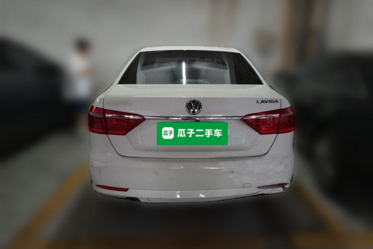 Used Volkswagen Lavida 2015 1.6L Automatic Fashion Edition Rear