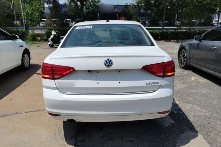 Used Volkswagen Lavida 2015 1.6L Automatic Comfort Edition Rear