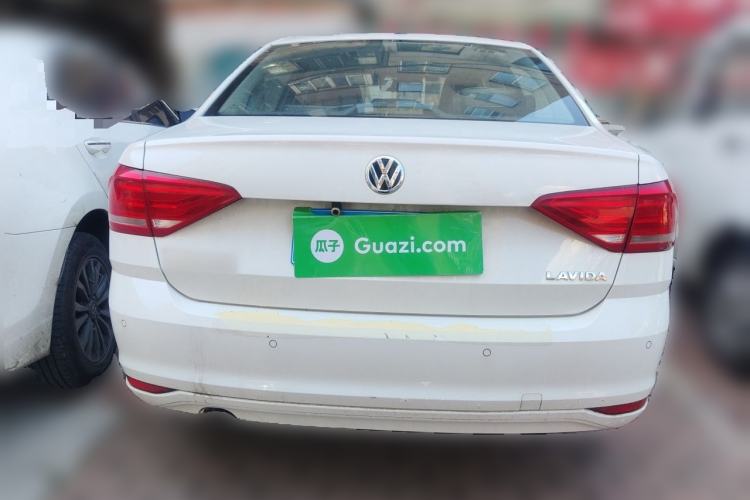 Used Volkswagen Lavida 2015 1.6L Automatic Fashion Edition Rear