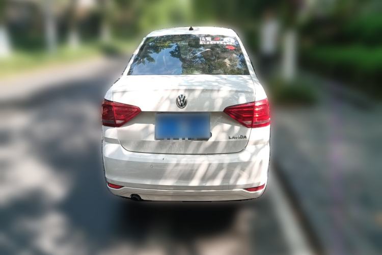 Used Volkswagen Lavida 2015 1.6L Manual Fashion Edition Rear