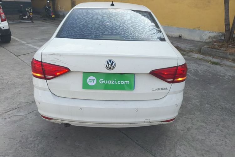 Used Volkswagen Lavida 2015 1.6L Automatic Fashion Edition Rear