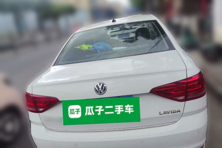 Used Volkswagen Lavida 2015 1.6L Automatic Fashion Edition Rear