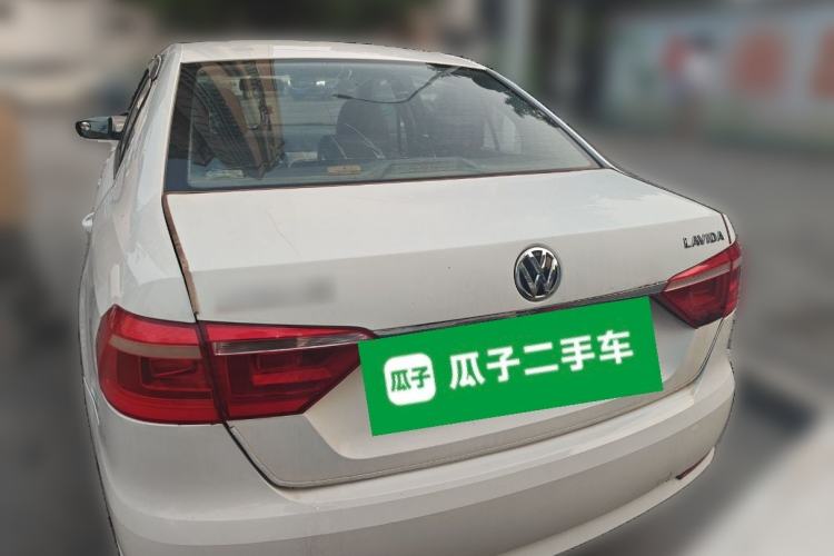 Used Volkswagen Lavida 2015 1.6L Automatic Fashion Edition Rear