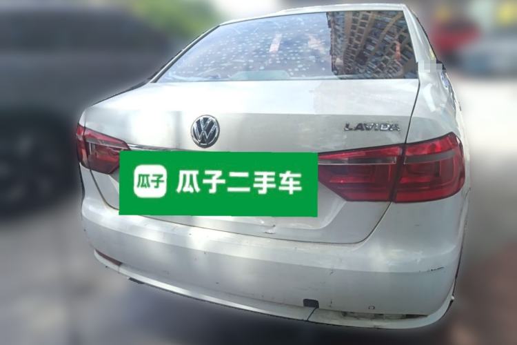 Used Volkswagen Lavida 2015 1.6L Automatic Fashion Edition Rear