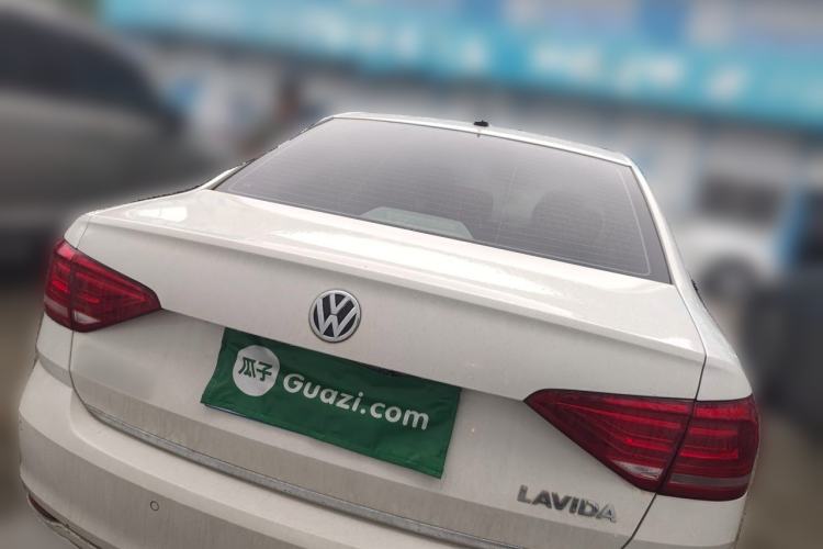 Used Volkswagen Lavida 2015 1.6L Automatic Comfort Edition Rear
