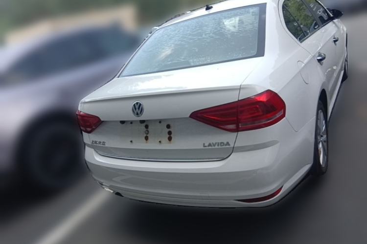 Used Volkswagen Lavida 2015 1.6L Manual Comfort Edition Rear