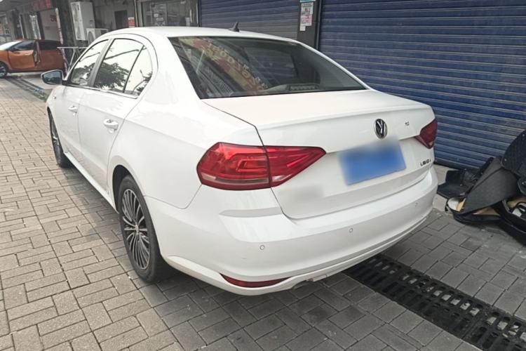 Used Volkswagen Lavida 2015 1.6L Automatic Fashion Edition Rear Left 45 Deg