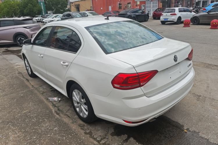 Used Volkswagen Lavida 2015 1.6L Automatic Comfort Edition Rear Left 45 Deg