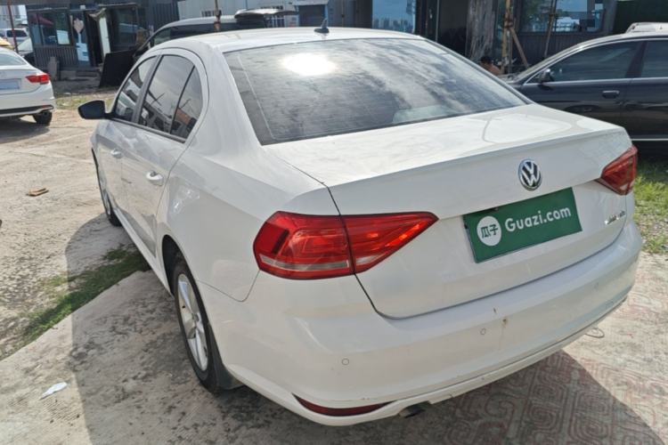Used Volkswagen Lavida 2015 1.6L Manual Fashion Edition Rear Left 45 Deg