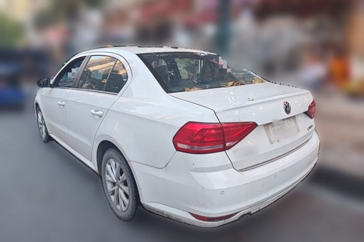 Used Volkswagen Lavida 2015 1.6L Manual Comfort Edition Rear Left 45 Deg
