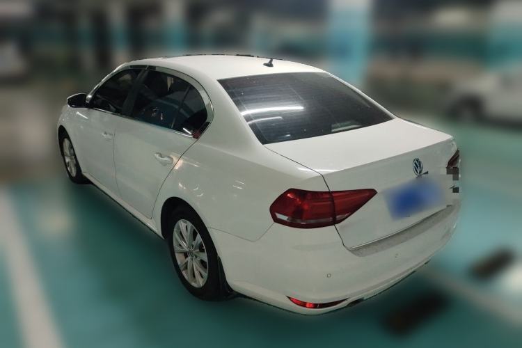 Used Volkswagen Lavida 2015 1.6L Manual Comfort Edition Rear Left 45 Deg