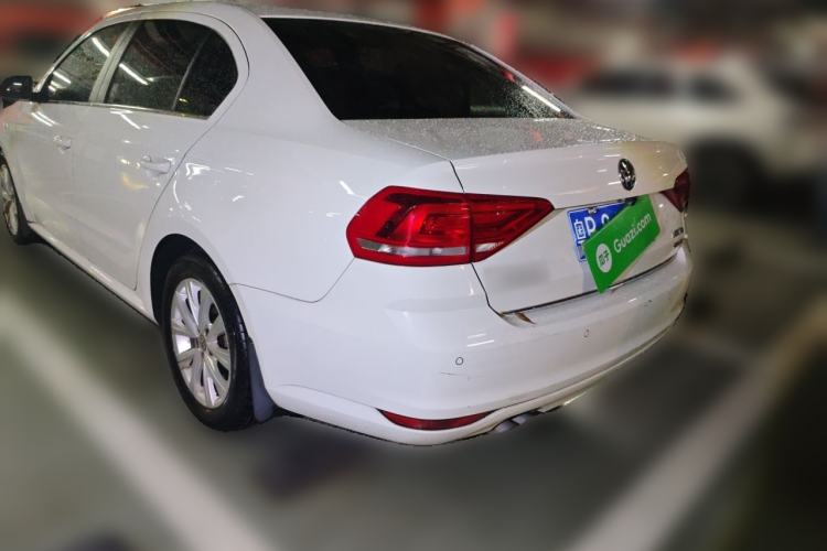Used Volkswagen Lavida 2015 230TSI DSG Comfort Edition Rear Left 45 Deg