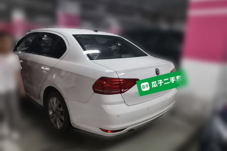 Used Volkswagen Lavida 2015 1.6L Automatic Comfort Edition Rear Left 45 Deg