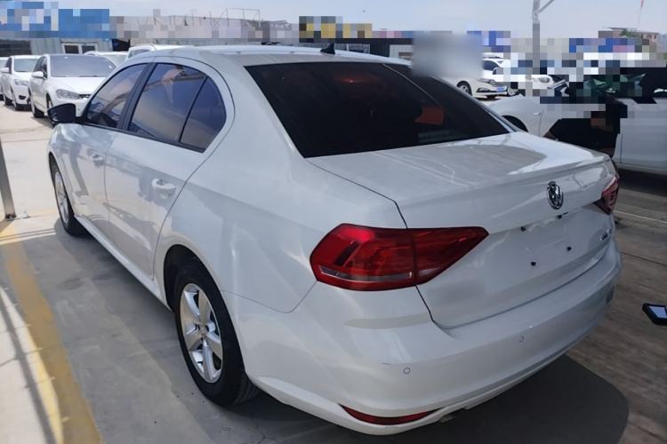 Used Volkswagen Lavida 2015 1.6L Automatic Fashion Edition Rear Left 45 Deg