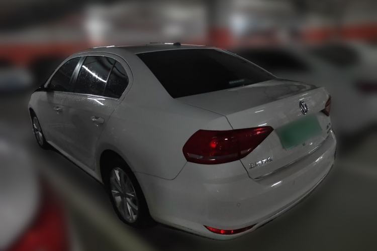 Used Volkswagen Lavida 2015 230TSI DSG Comfort Edition Rear Left 45 Deg