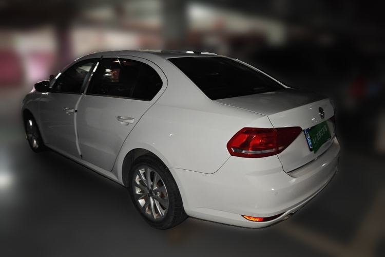 Used Volkswagen Lavida 2015 1.6L Automatic Comfort Edition Rear Left 45 Deg