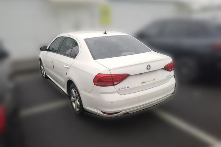 Used Volkswagen Lavida 2015 1.6L Automatic Fashion Edition Rear Left 45 Deg