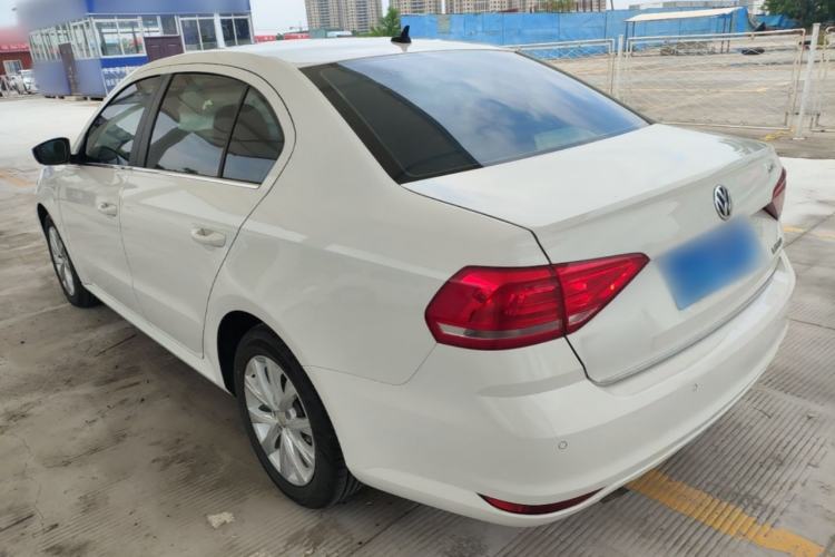 Used Volkswagen Lavida 2015 1.6L Automatic Comfort Edition Rear Left 45 Deg