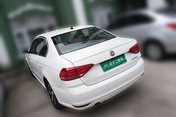 Used Volkswagen Lavida 2015 1.6L Automatic Fashion Edition Rear Left 45 Deg