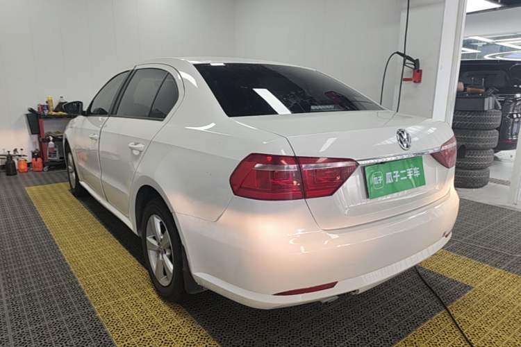 Used Volkswagen Lavida 2015 1.6L Automatic Fashion Edition Rear Left 45 Deg