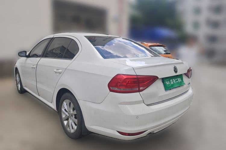 Used Volkswagen Lavida 2015 1.6L Automatic Comfort Edition Rear Left 45 Deg