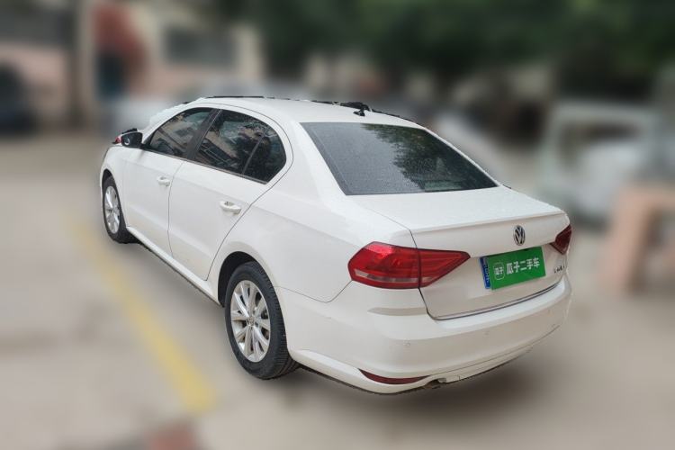 Used Volkswagen Lavida 2015 1.6L Automatic Comfort Edition Rear Left 45 Deg