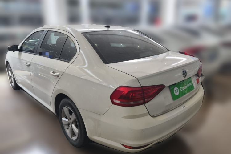 Used Volkswagen Lavida 2015 1.6L Automatic Fashion Edition Rear Left 45 Deg