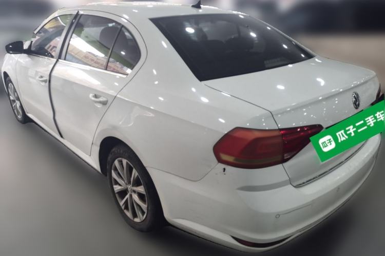 Used Volkswagen Lavida 2015 1.6L Automatic Comfort Edition Rear Left 45 Deg