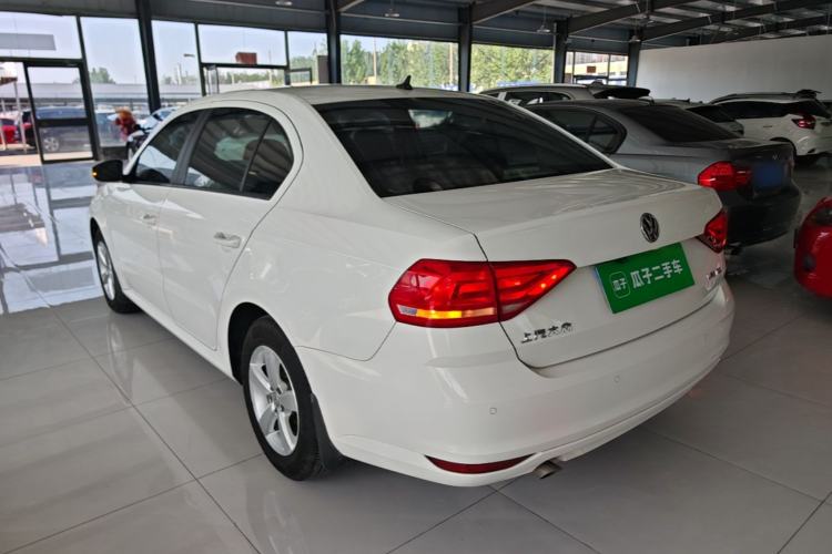 Used Volkswagen Lavida 2015 1.6L Automatic Fashion Edition Rear Left 45 Deg