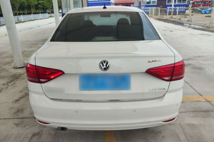Used Volkswagen Lavida 2015 1.6L Automatic Comfort Edition Rear