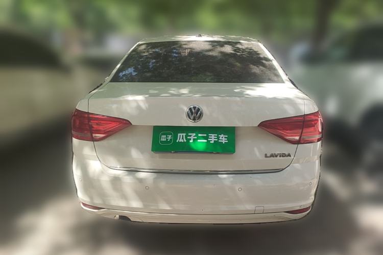 Used Volkswagen Lavida 2015 1.6L Manual Comfort Edition Rear