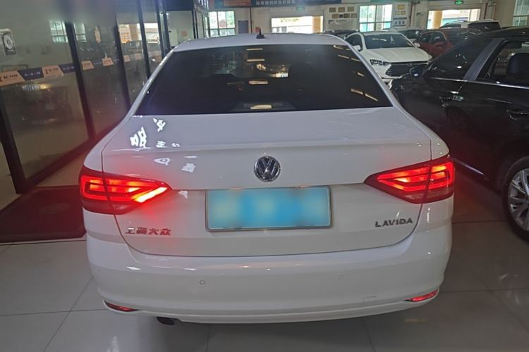 Used Volkswagen Lavida 2015 1.6L Automatic Fashion Edition Rear
