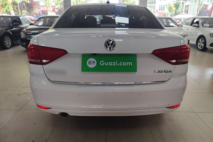 Used Volkswagen Lavida 2015 1.6L Automatic Comfort Edition Rear