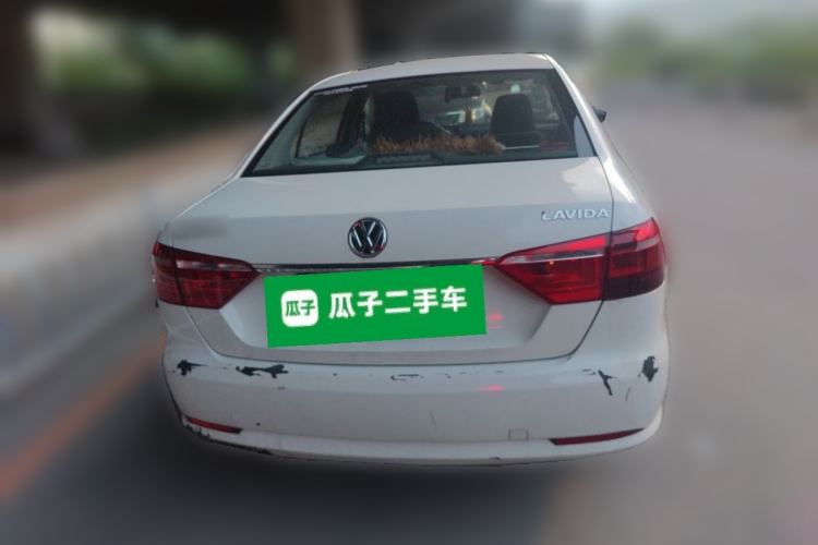 Used Volkswagen Lavida 2015 1.6L Automatic Fashion Edition Rear