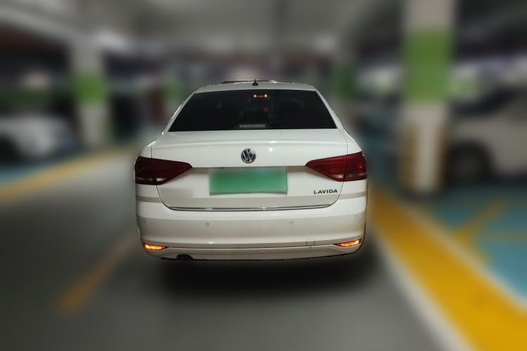 Used Volkswagen Lavida 2015 1.6L Automatic Comfort Edition Rear