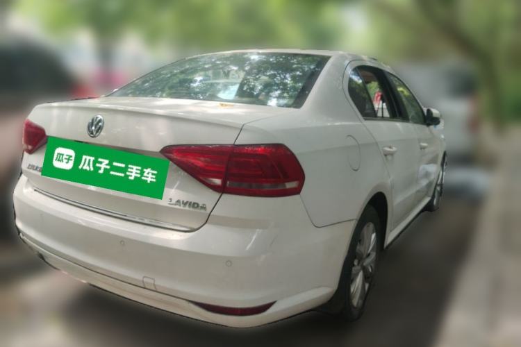 Used Volkswagen Lavida 2015 1.6L Automatic Comfort Edition Rear Right 45 Deg