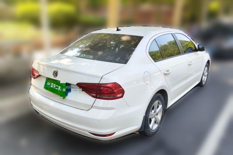 Used Volkswagen Lavida 2015 1.6L Manual Fashion Edition Rear Right 45 Deg