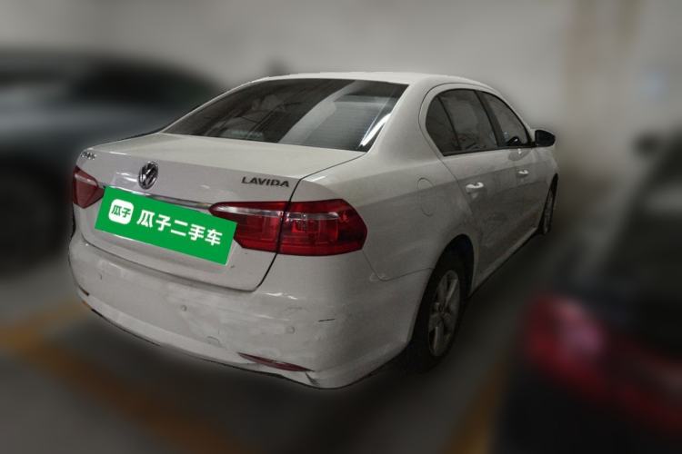 Used Volkswagen Lavida 2015 1.6L Automatic Fashion Edition Rear Right 45 Deg