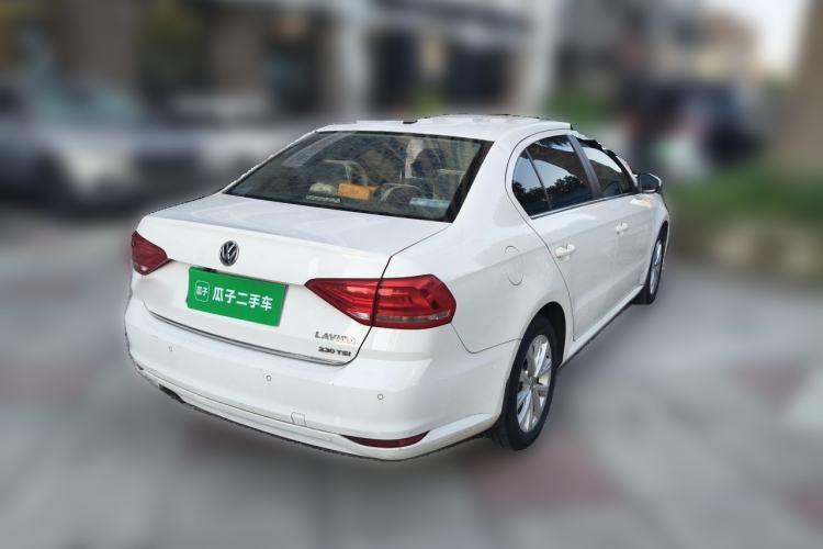 Used Volkswagen Lavida 2015 230TSI DSG Comfort Edition Rear Right 45 Deg