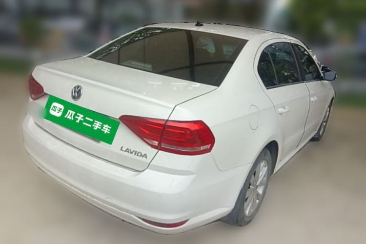 Used Volkswagen Lavida 2015 1.6L Manual Comfort Edition Rear Right 45 Deg