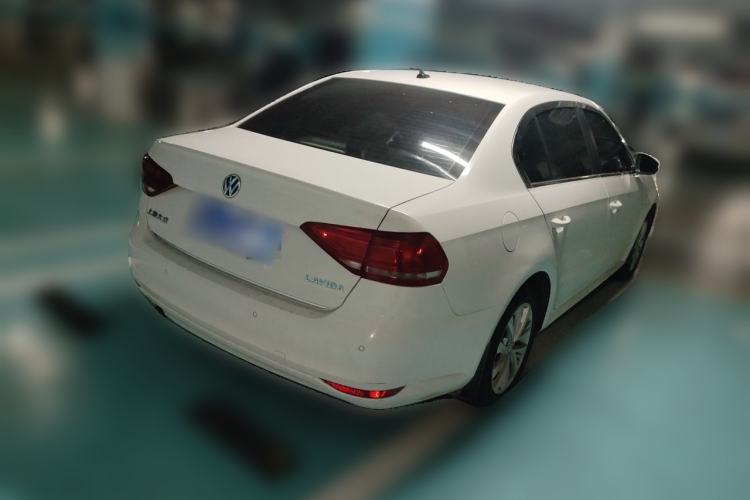 Used Volkswagen Lavida 2015 1.6L Manual Comfort Edition Rear Right 45 Deg